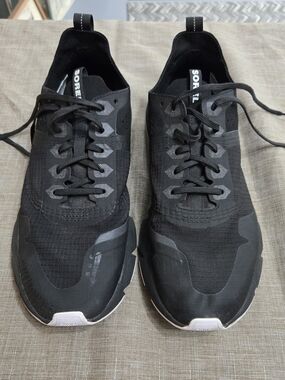 SOREL Womens Black Lightweight Athletic Sneakers